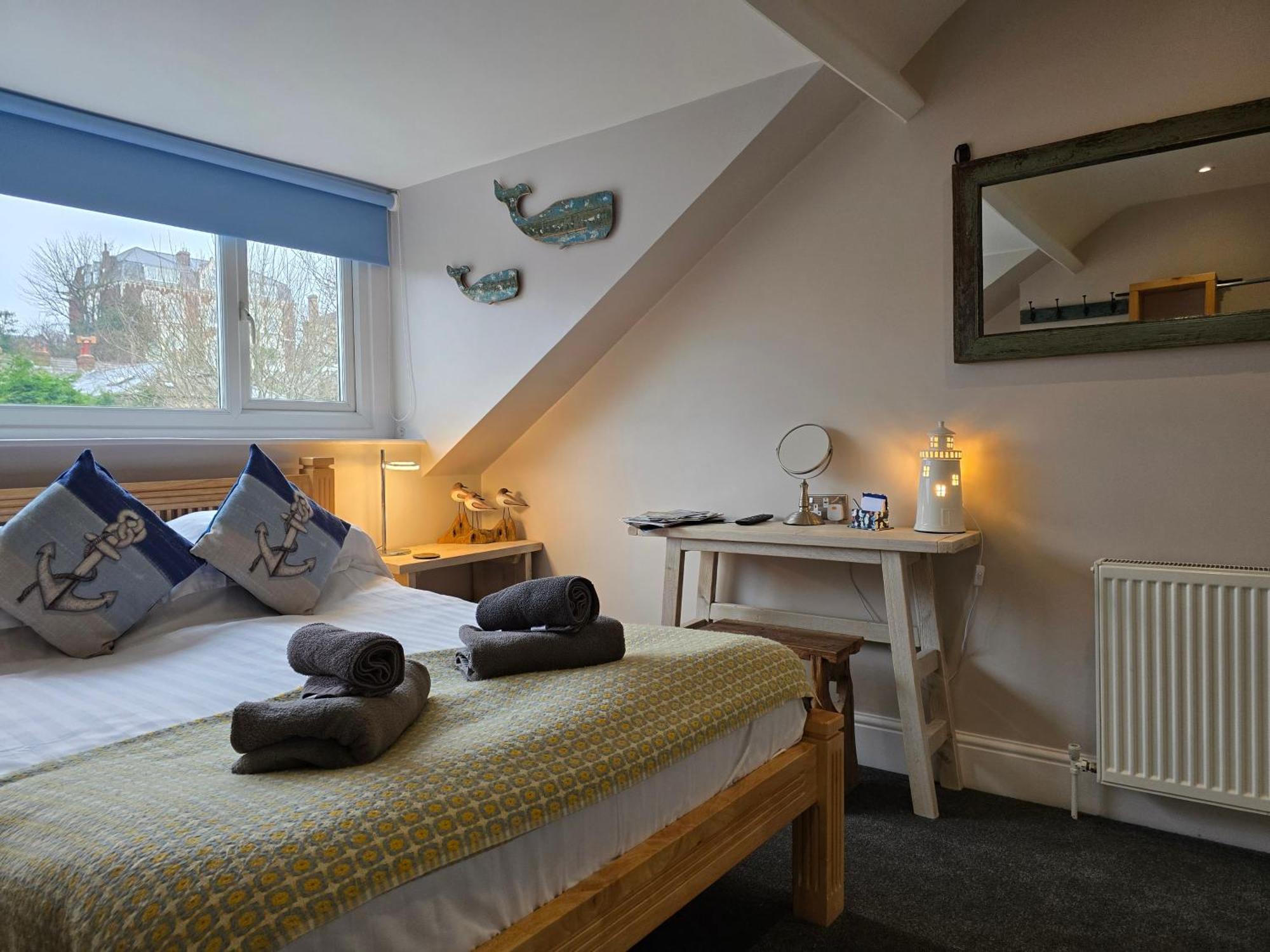 Ashburton House - B&B Скарборо Экстерьер фото
